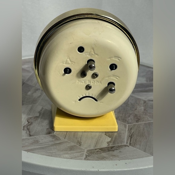 Vintage Equity Minibell Alarm Clock Cream Gold Manual Wind Made in China - Picture 5 of 8